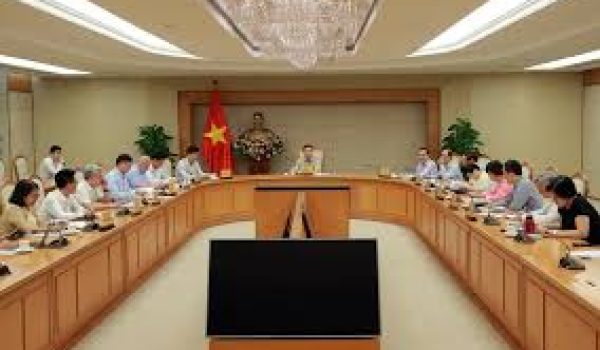 Phó Thủ tướng Trần Hồng Hà chủ trì cuộc họp cho ý kiến hoàn thiện dự thảo Đề án phát triển thị trường carbon tại Việt Nam